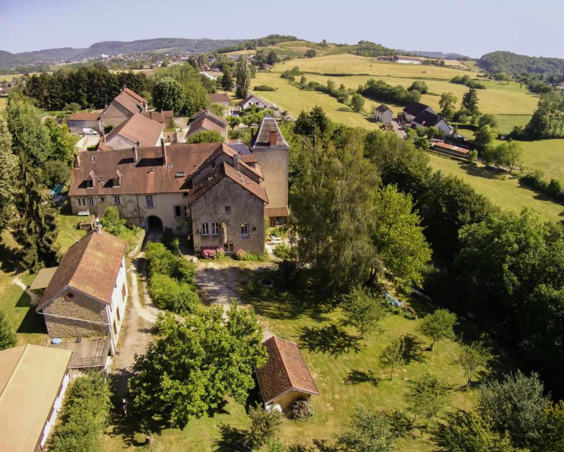 Gîte 2 du Château de Feschaux Villeneuve-sous-Pymont Extérieur photo